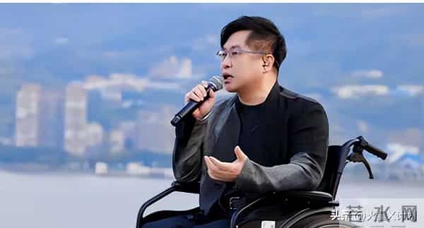 郑智化感谢“封杀”,称本想用“屁滚尿流”,自曝3天后注销微博