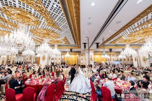 黎宽怡31岁生日无预警宣布做妈妈，抱宝宝真相出乎意料