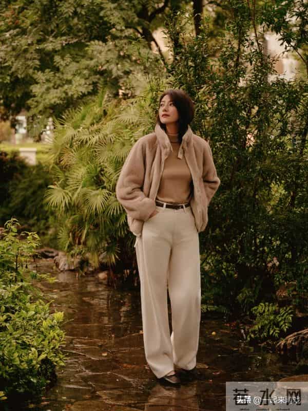 高圆圆美得不得了,完美诠释了性感