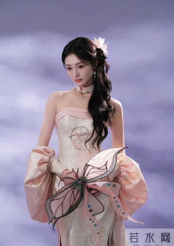 周洁琼 抹胸旗袍