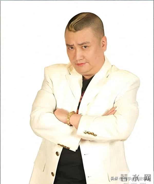 “苏贵元”去世三载,遗孀黄敏离广州,回应再婚与子女安排