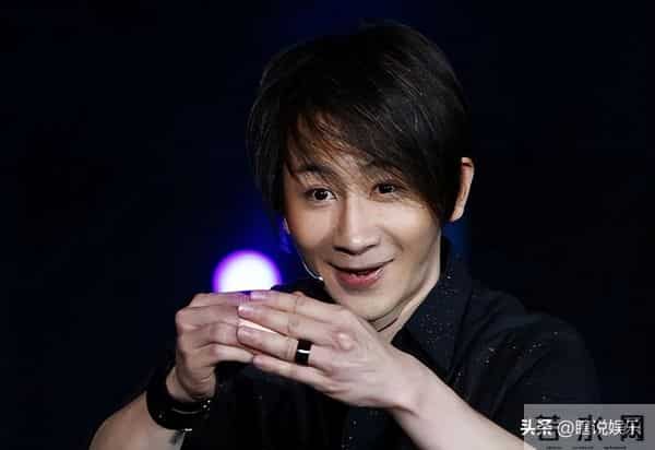 抗癌不到一年,刘谦近况曝光,“不良嗜好”已戒掉,简直判若两人