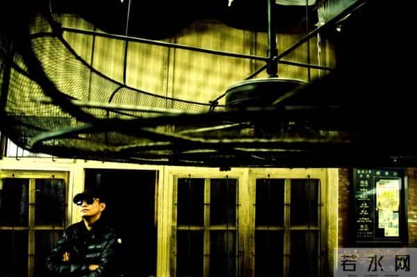 沉默救不了王家卫