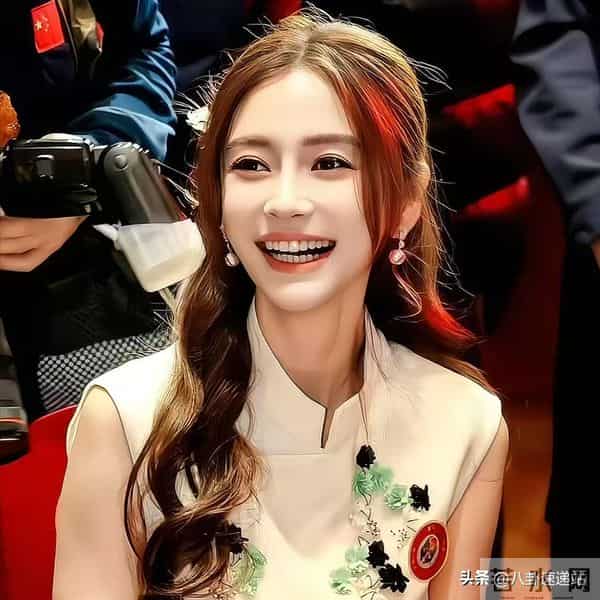 再漂亮有什么用?连续多场直播带货的杨颖,给内娱女星提了个醒