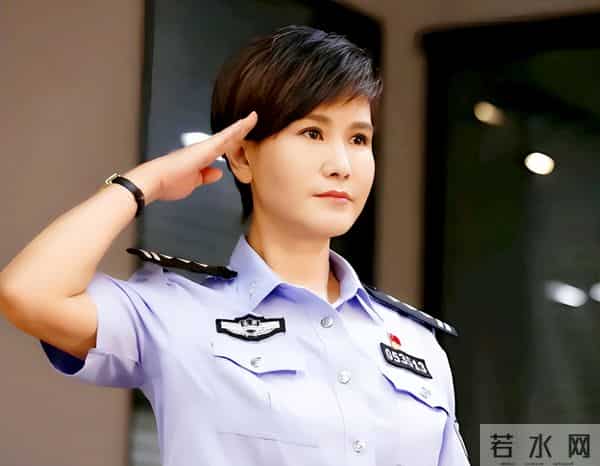 同居多年却没领证,38岁高龄产下女儿,当爱人离世后她如今怎样