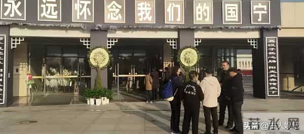 24年他从确诊到去世仅15天,“央视最帅主持人”的遭遇,令人痛心