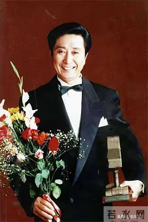 86岁宋世雄现状:定居北京老到认不出,托举儿女成才却都不在身边