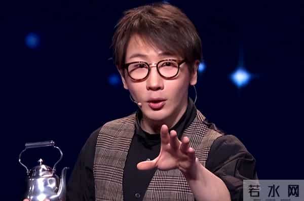 抗癌成功仅1年,49岁刘谦高调官宣喜讯,董卿的话,终于有人信了