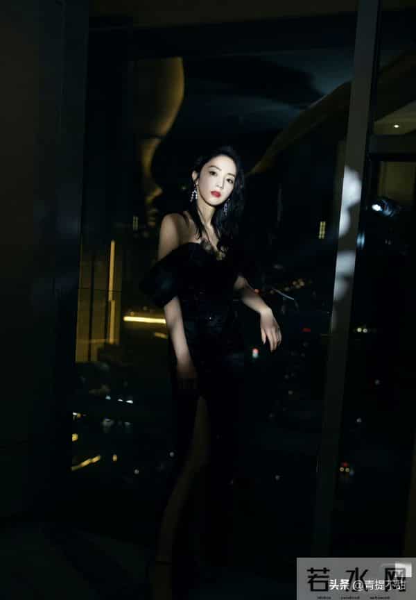 董璇3.34亿关注度,低调复出惊艳全网,实力派终获认可!