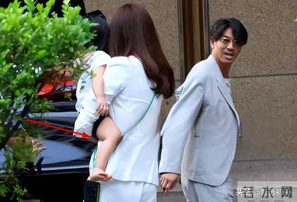 不顾反对执意下嫁？50岁林志玲日化严重，终是遭到了“反噬”