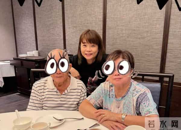 香港知名主持宣布离职,猜测是被裁员,否认转做电视台高层