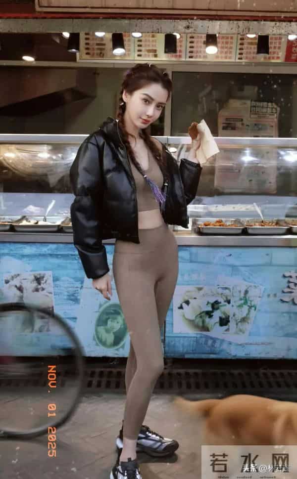 Angelababy和闺蜜现身上海街头被偶遇，baby打扮时髦，少女感十足