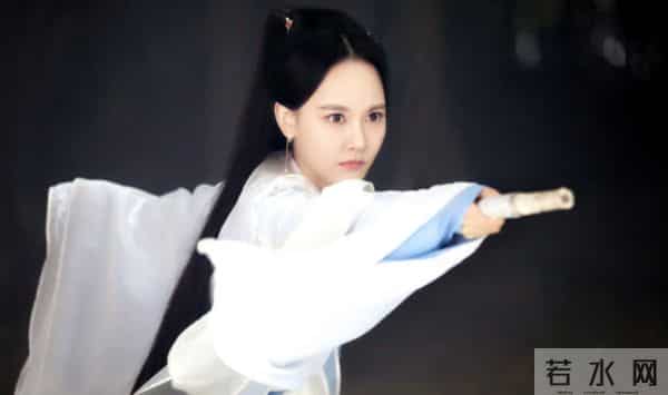 孙骁骁父亲竟是他,难怪二人结婚不官宣,任重对老丈人非常敬重