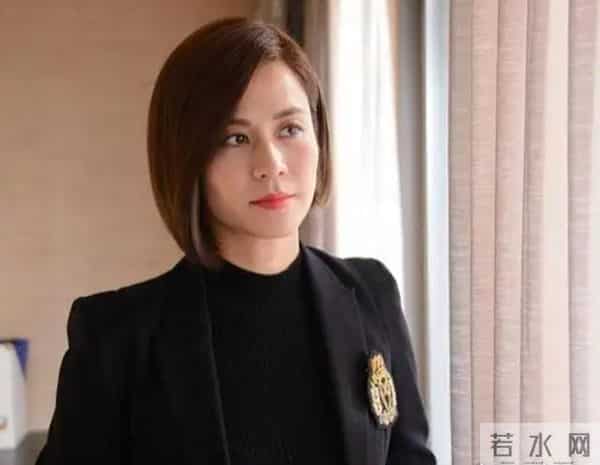 当50岁佘诗曼碰到55岁宣萱,才知在气运面前,颜值跟演技不值一提