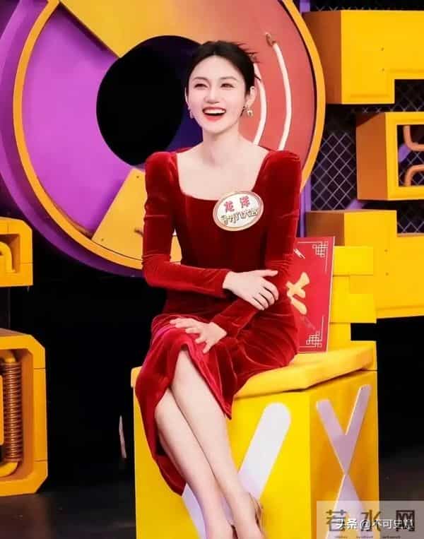 至今未婚的5位央视女主持,明明私生活干净,为何依旧单身?