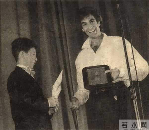 49岁刘谦再次见证奇迹-抗癌一年多,戒掉不良嗜好,几乎完全康复