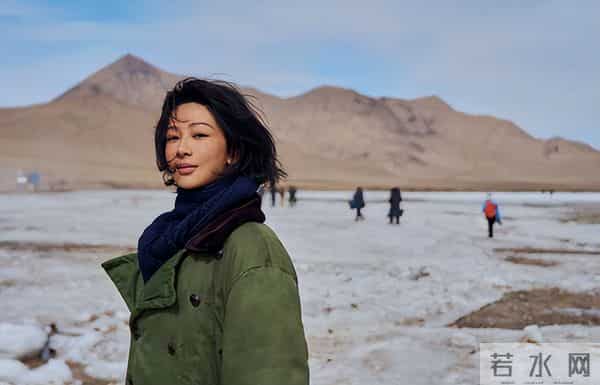 钱赚够了不装了?退出春晚销声匿迹的贾玲,如今的下场怪不了别人