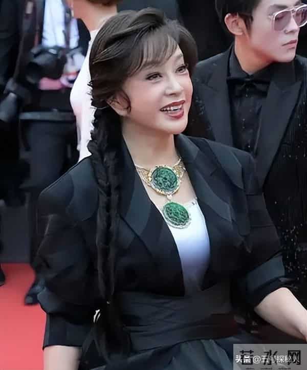 刘晓庆怎么也没想到,一身反骨的40岁外甥,却成了她此生最大的债