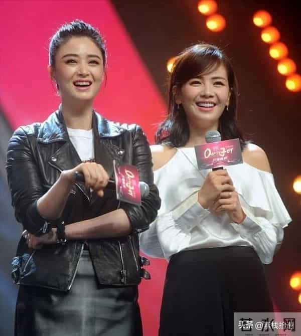 再看蒋欣曾黎12年前合影,才懂什么是“漂亮”与“绝色”的区别