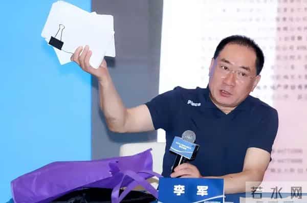 婚内出轨整容医生,偷前夫12亿财产,靠一首歌爆火的陈红今如何?