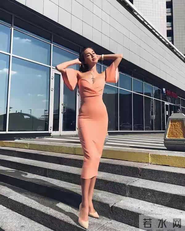 颜值高 身材好 俄罗斯选美冠军 阿纳斯塔西娅·科斯坚科