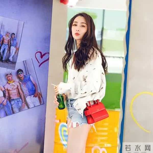 马苏——娇艳欲滴,饱满酥胸,白皙圆润,宛如仙女坠入凡间