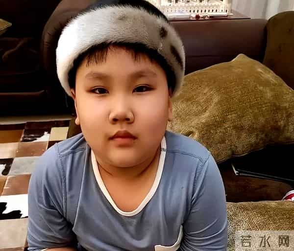 藏在郭德纲身后的神秘继承人！7岁郭汾瑒一句话震动整个相声界