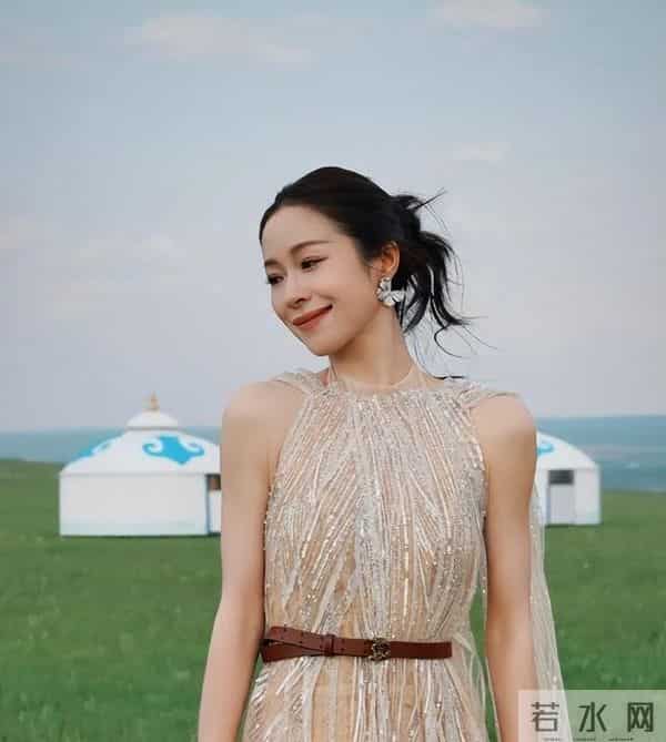 江一燕自曝离婚不到24小时!“丑闻“被扒光,恶心 一幕还是出现了