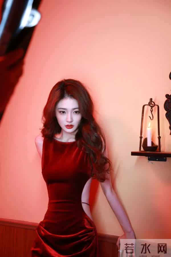 徐璐最性感的造型,没有之一,腰臀比让男人直流口水?