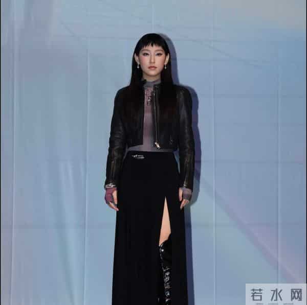 香港知名主持宣布离职,猜测是被裁员,否认转做电视台高层