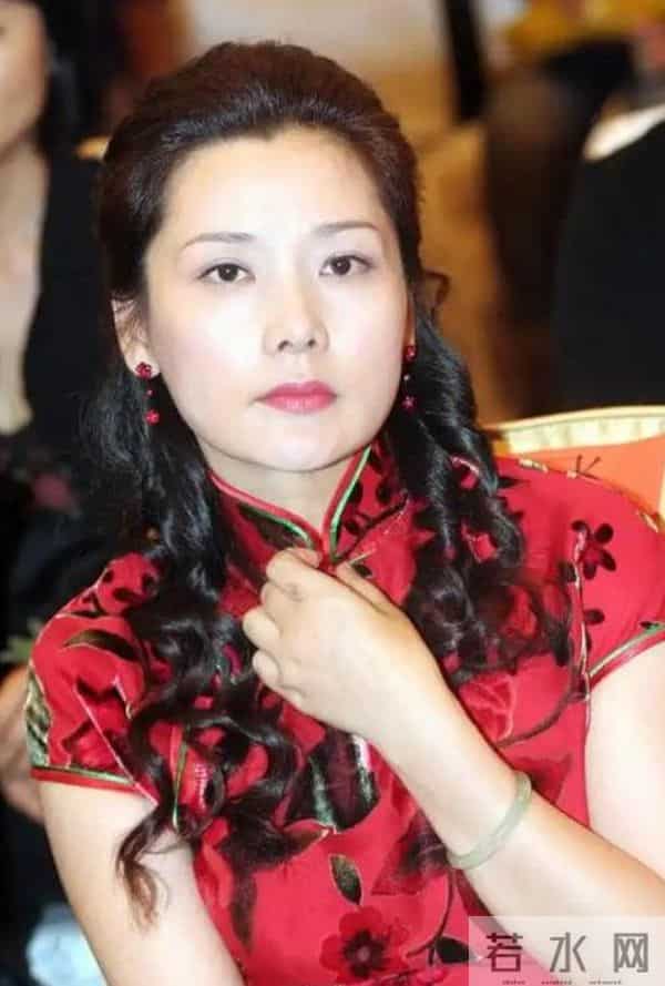 祸从口出?催生刘嘉玲、"内涵"张柏芝的何赛飞,让内娱沉默