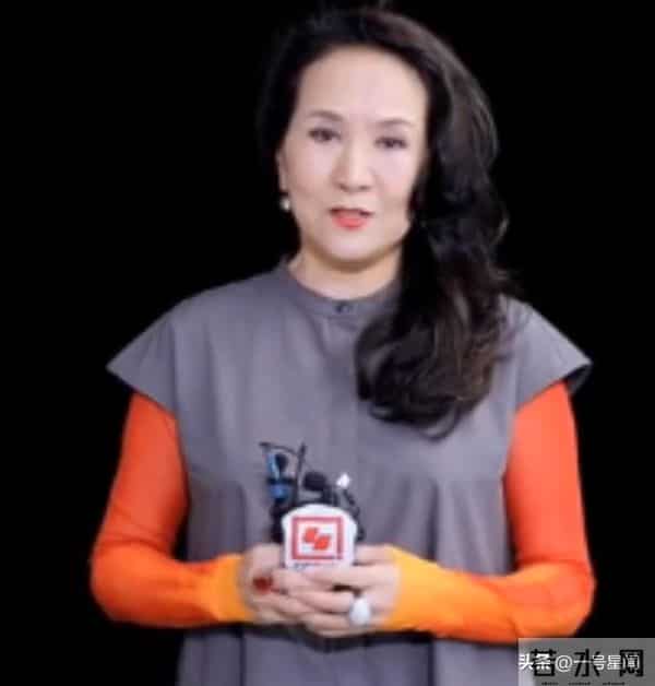 国内赚钱国外花,被"玩腻"后回国捞金的郑绪岚,终究遭到了"反噬"