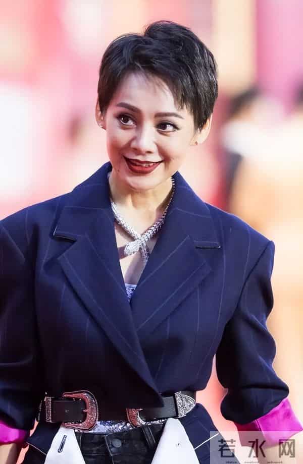 宁静做梦也没想到,美国前夫留给她的儿子,如今竟成她唯一的依靠