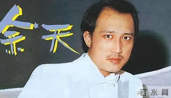 当年一代歌王,却沦为人人喊打的台D分子,如今妻离子散令人唏嘘