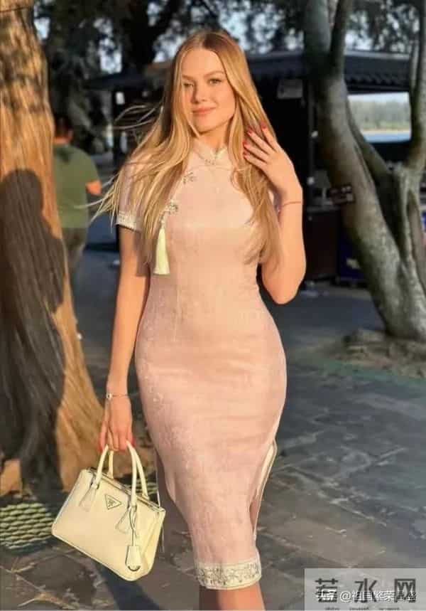 俄罗斯超模Anna Rybalko的完美比例!自律与天赋的完美结合