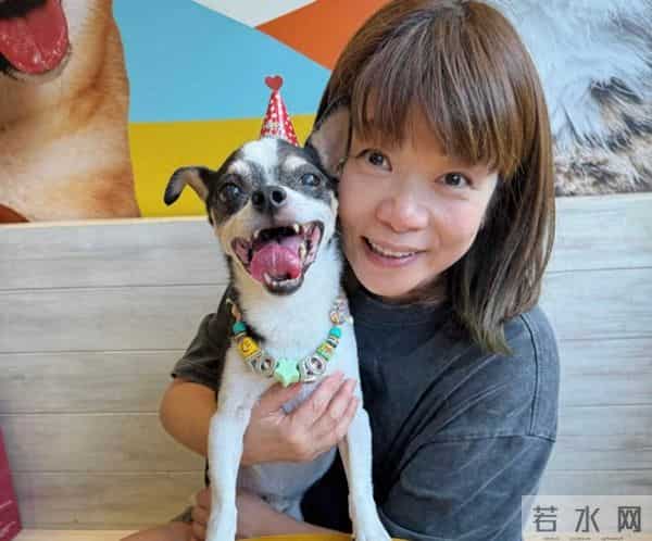 香港知名主持宣布离职,猜测是被裁员,否认转做电视台高层