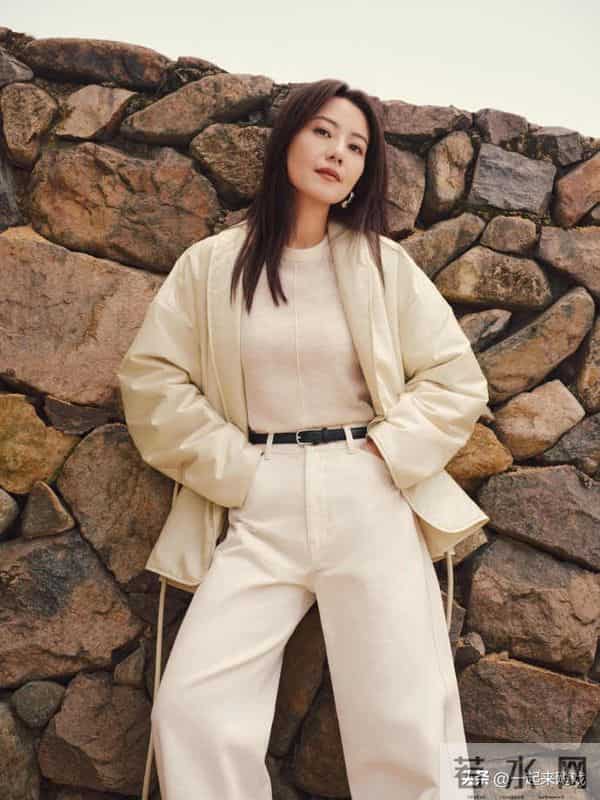 高圆圆美得不得了,完美诠释了性感