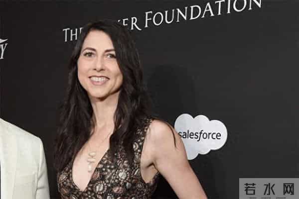 贝索斯前妻的“慈善逆行”:一月捐3亿给HBCUs,五年捐出半幅身家