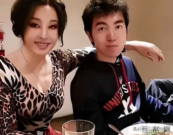 刘晓庆怎么也没想到,一身反骨的40岁外甥,却成了她此生最大的债