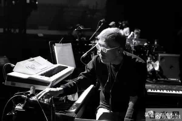 突发讣告!他于11月1日去世,享年62岁,知名音乐人编曲家