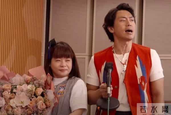 香港知名主持宣布离职,猜测是被裁员,否认转做电视台高层