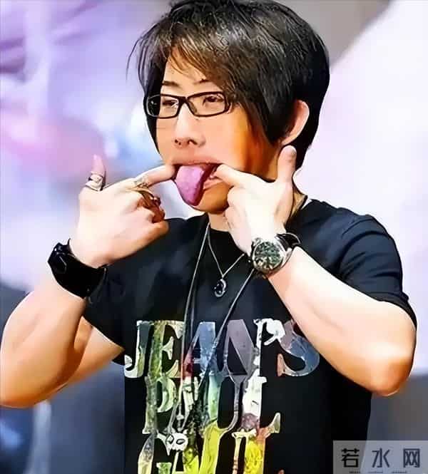 钱再多有什么用?"不良嗜好"致癌的刘谦,给中年男人们提了个醒