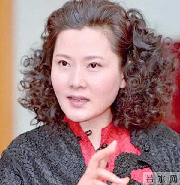 祸从口出?催生刘嘉玲、"内涵"张柏芝的何赛飞,让内娱沉默