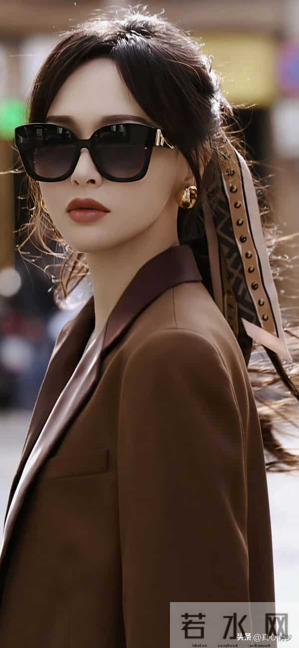 珍藏明星壁纸（500）唐嫣