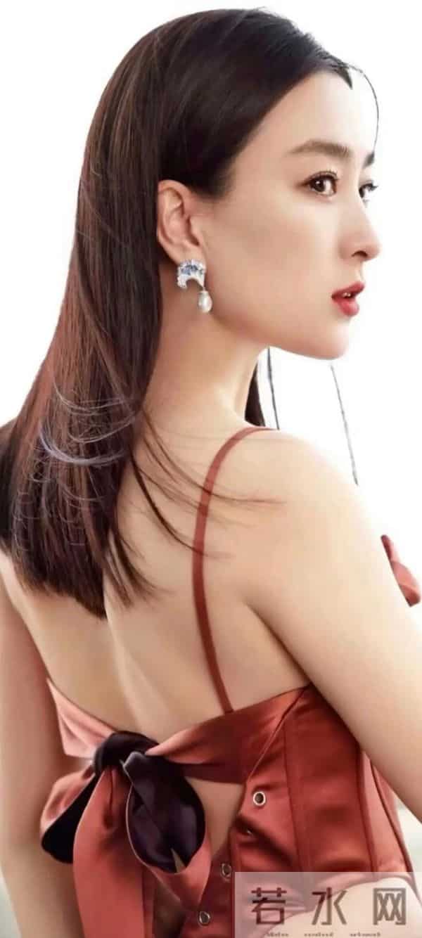 马苏——娇艳欲滴,饱满酥胸,白皙圆润,宛如仙女坠入凡间