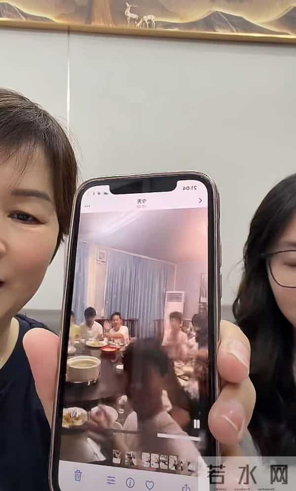 叶锐聪是妈妈的福星,叶妈为聪仔投资5999元,弟弟生日礼物贴心