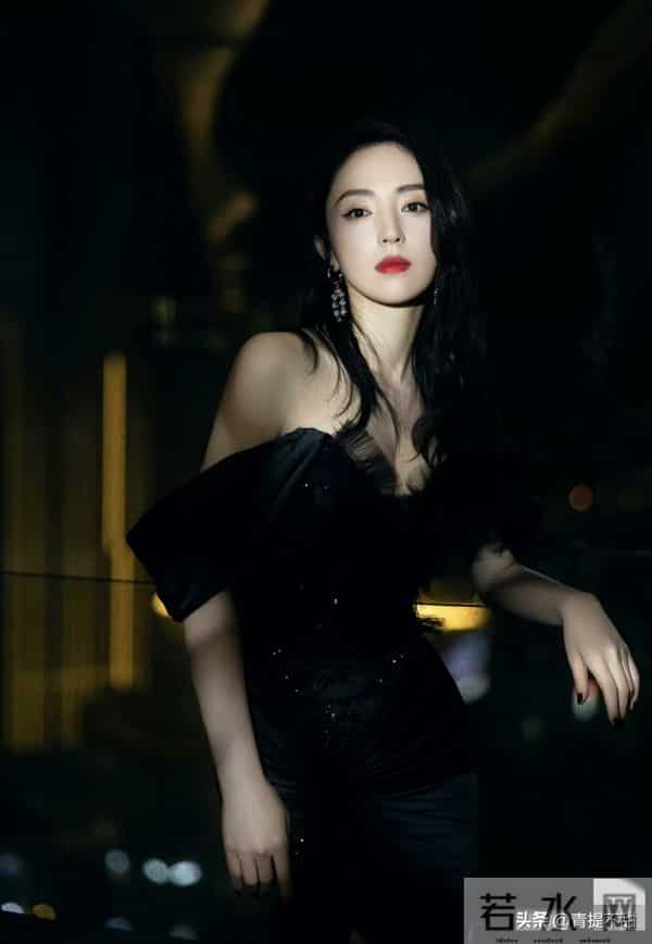 董璇3.34亿关注度,低调复出惊艳全网,实力派终获认可!