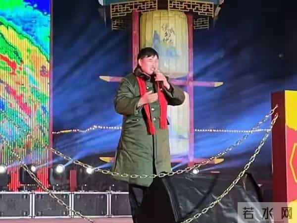 大衣哥拒带货:怕砸名声,更想过赶集吃咸菜的日子