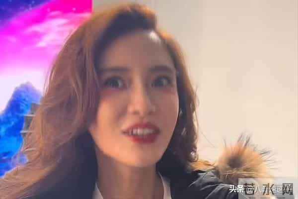 再漂亮有什么用?连续多场直播带货的杨颖,给内娱女星提了个醒