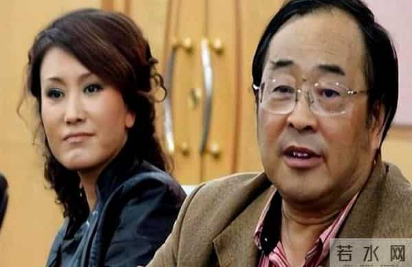 同居多年却没领证,38岁高龄产下女儿,当爱人离世后她如今怎样